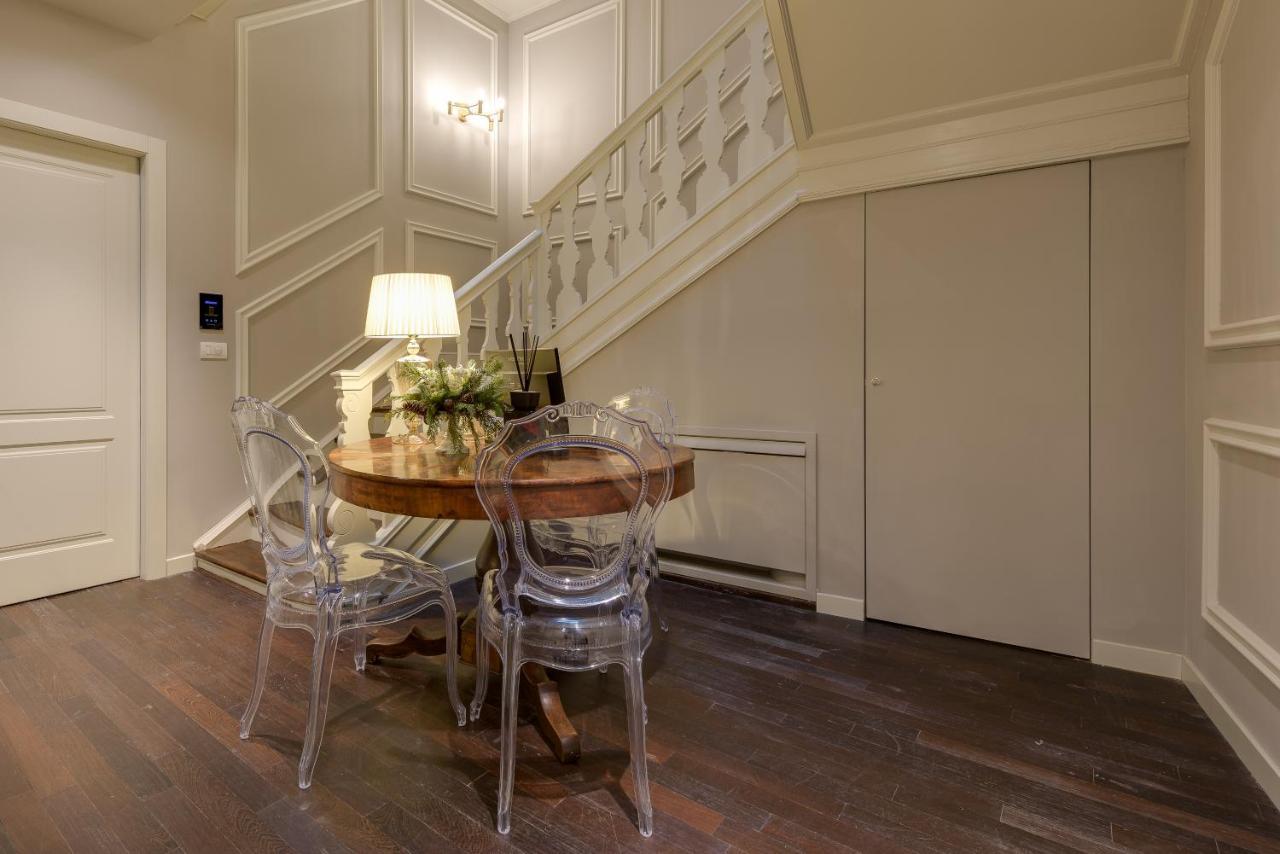 Palazzo Duomo Suites In Udine Center מראה חיצוני תמונה